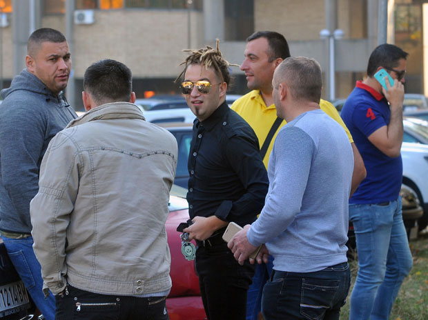 ТУЖБА ПРОТИВ РАСТЕ: Не поклапају се изјаве сведока, Лока одсутан са рочишта