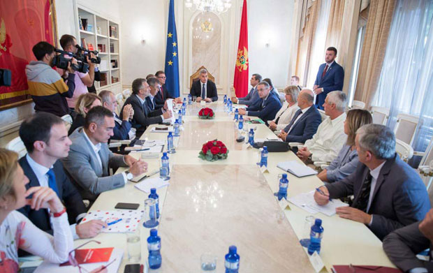 Албанци у ЦГ: Од реформе очекују да добију већа права