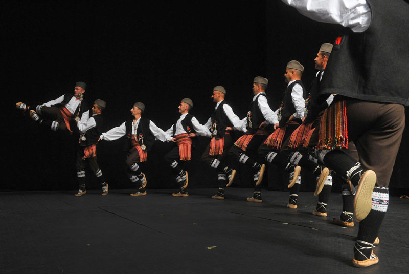 Венац оживљава све што је српском народу недоступно