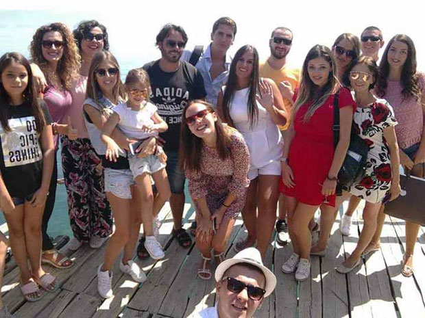 НАШАО СЕБЕ У ТУРИЗМУ: Филозоф дочарава лепоте Црне Горе