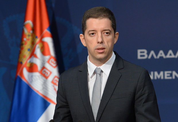 Ђурић: ДСС оптужује, а најодговорнија је за продају државе
