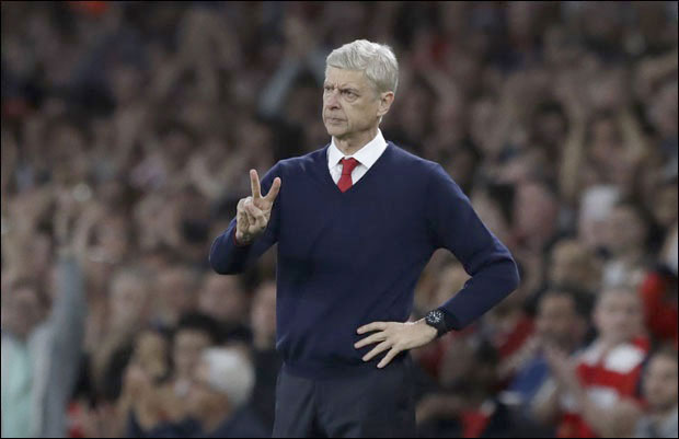 ПСЖ зове Венгера за директора 