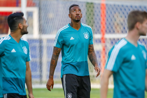 Боатенг не игра против Француске