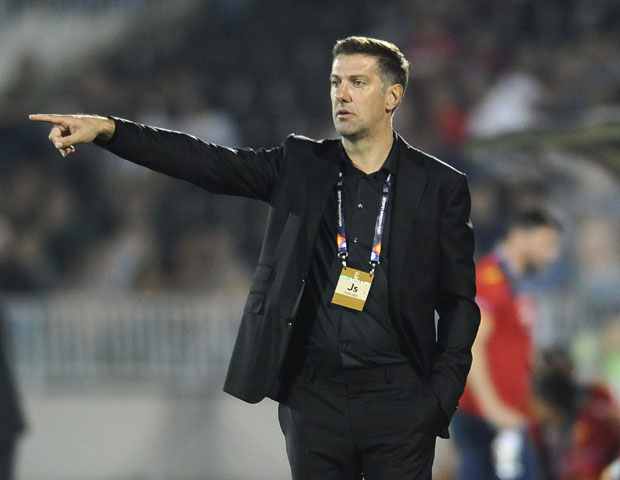 КРСТАЈИЋ КРИТИКОВАО НОВИНАРЕ: Не може вам Бог више угодити...