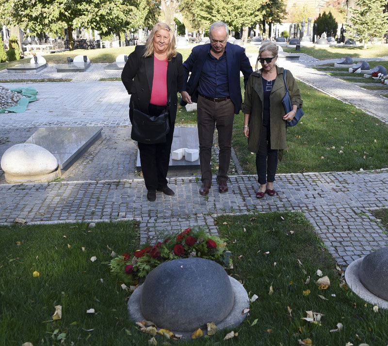 ПОВОДОМ ГОДИШЊИЦЕ ВЕЧЕРЊИХ НОВОСТИ: Почаст Слободану Глумцу