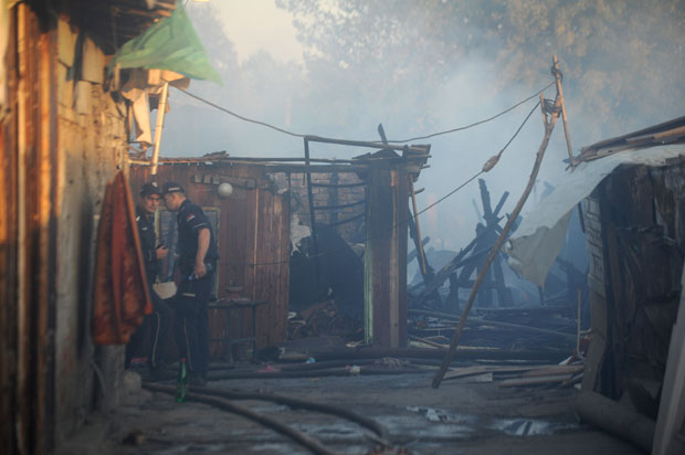 МУП: Локализован пожар у баракама у Београду


