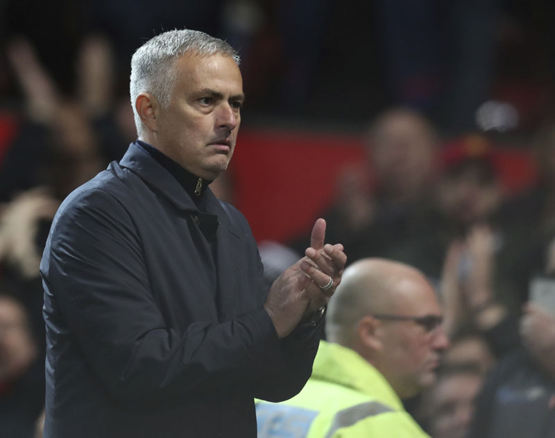 ФС ЕНГЛЕСКЕ ПОКРЕНУО ПОСТУПАК: Мурињо плаћа за псовке