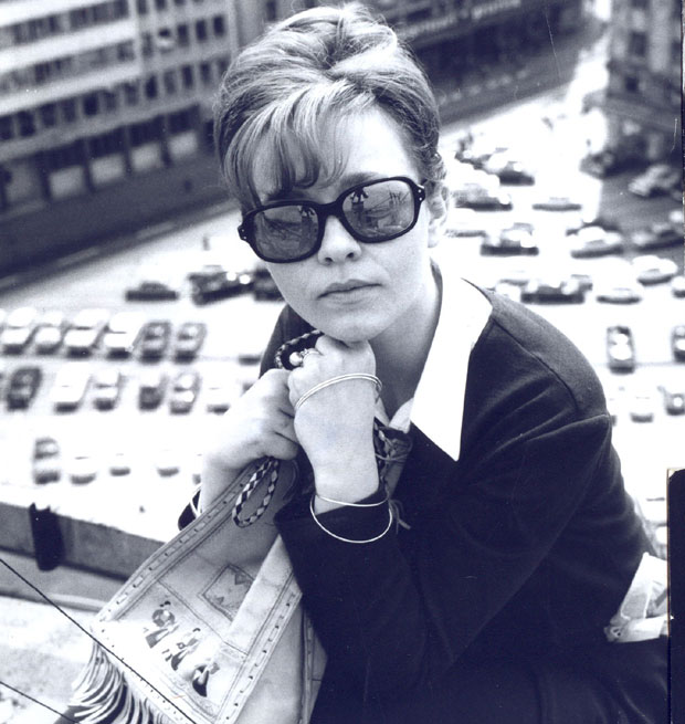 Девојка мала, песма Београда