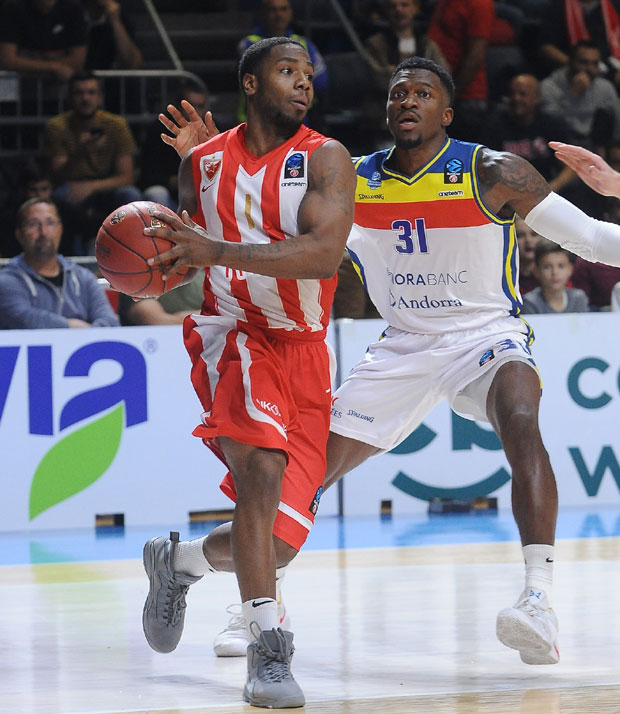 ЗВЕЗДА ОСТАЛА МАКСИМАЛНА: Регланд спречио драму