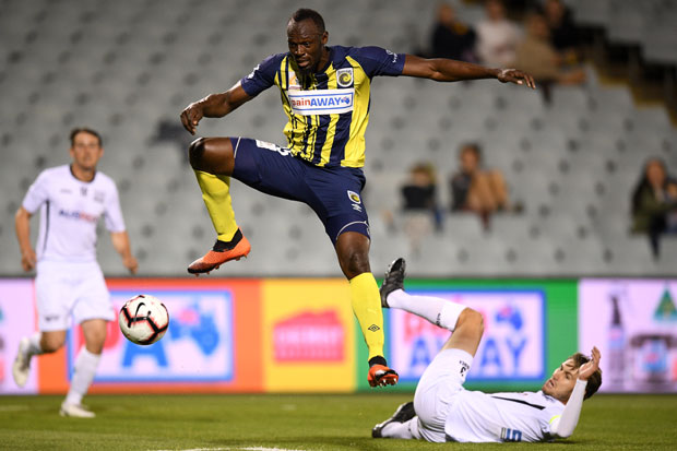 Маринерси Болту нуде уговор