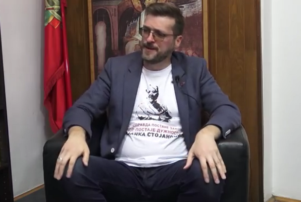 Ного прети смрћу Вучићу и Брнабићевој (ВИДЕО)