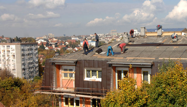 Управници зграда: Врло лако до посла, мало теже до отказа