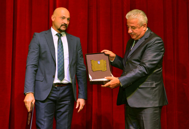 Вучић почасни грађанин Трстеника