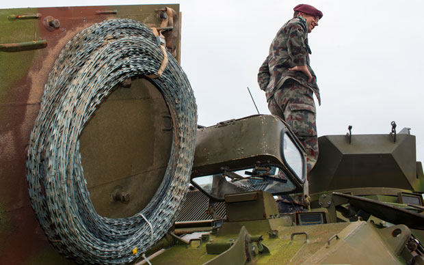 БЛАМАЖА СЛОВЕНАЧКЕ ВОЈСКЕ: Покрали им муницију са паркинга хотела