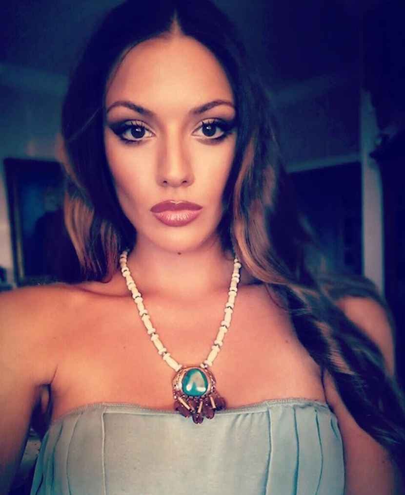 ИНТЕРНЕТОМ КРУЖИ ЛАЖНА ВЕСТ О СМРТИ ЋЕРКЕ СУЗАНЕ МАНЧИЋ: Теодора унезверена