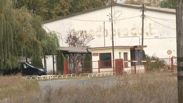 ХАВАРИЈА У ТАВАНКУТУ: Цурио амонијак, затворен погон