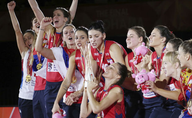 СРПКИЊЕ ВЛАДАЈУ СВЕТОМ: Одбојкашице незаборавном победом над Италијом освојиле историјско злато на СП у Јапану! (ФОТО+ВИДЕО)