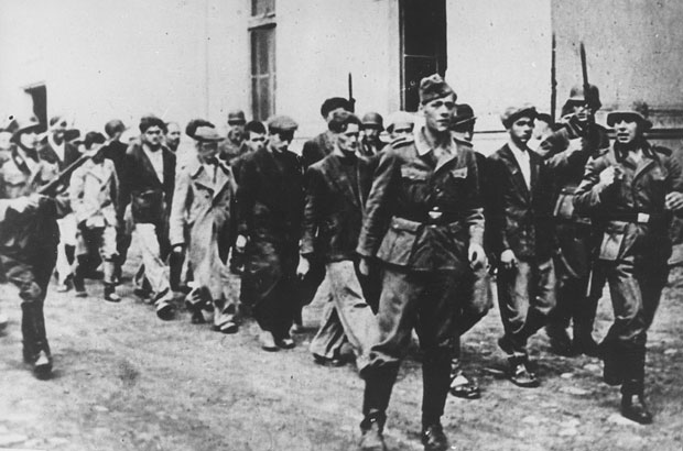 ПОТРЕСНЕ ПОРУКЕ НАЈБЛИЖИМА ПРЕ СТРЕЉАЊА У КРАГУЈЕВЦУ: Збогом, срце, ја данас погибох