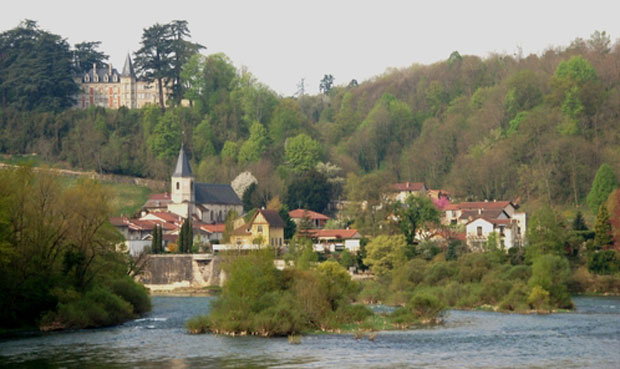 РАЂАЈУ СЕ БЕБЕ БЕЗ РУКУ: Стравичан феномен и засад необјашњив  забележен у селу Дрија
