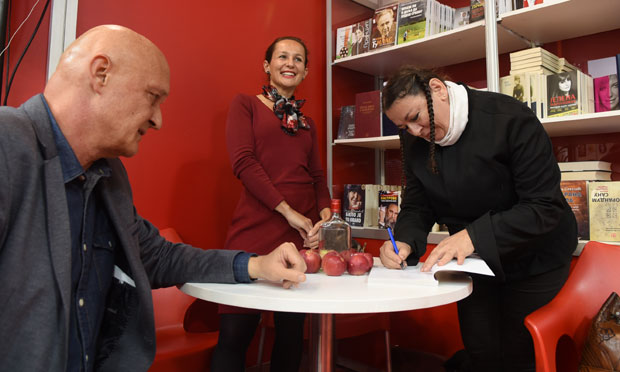 Медаљони о великим Српкињама