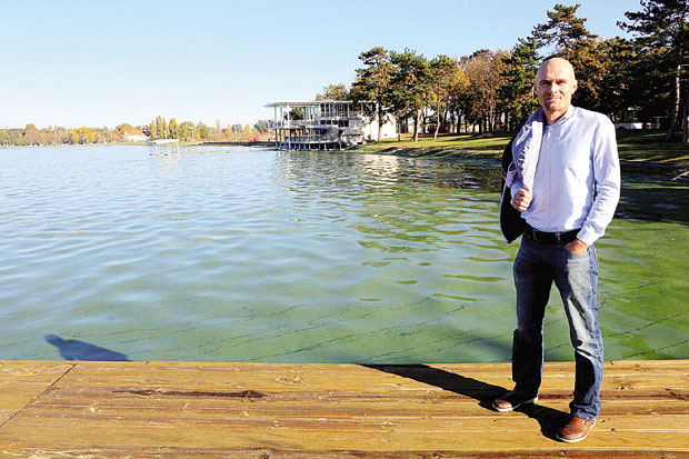 Немац у Суботици: У Србији увек недостаје  један папир