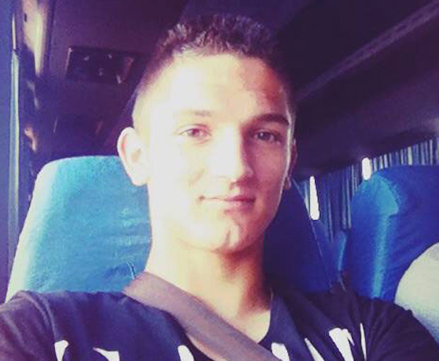 ТРАГЕДИЈА У БРОДУ: Један младић погинуо, други критично