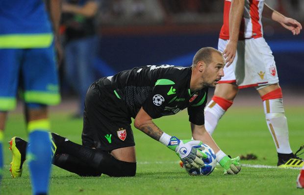 СЛАВНИ ДАНИ СТАНУЈУ НА “ЕНФИЛДУ”: После 45 година, Црвена звезда гостује Ливерпулу у 3. колу Лиге шампиона