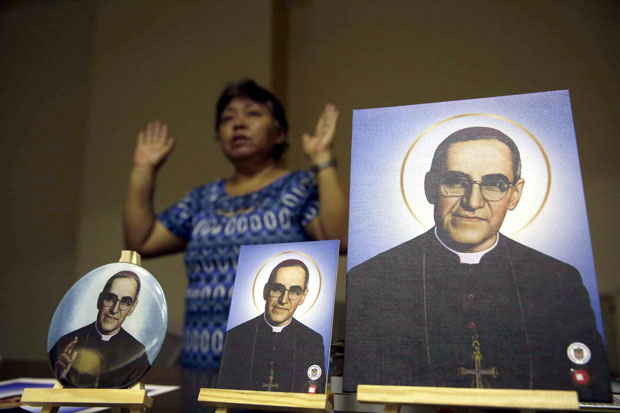 ЕЛ Салвадор: Наређено хапшење убице надбискупа Ромера