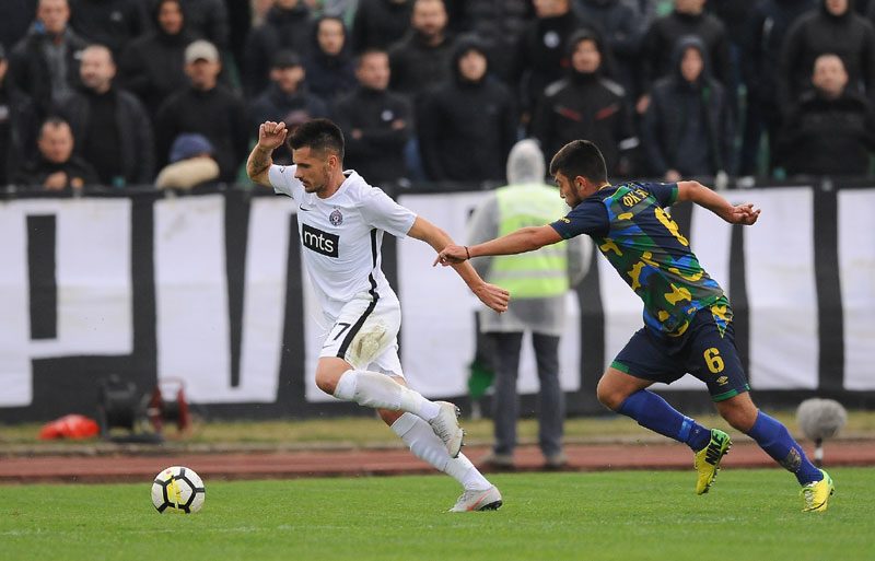 ПАРТИЗАН У НАСТАВКУ СЛОМИО ОТПОР БОРБЕНИХ ЗЕМУНАЦА У ГОРЊОЈ ВАРОШИ: Марковић и Закарић воде у четвртфинале Купа