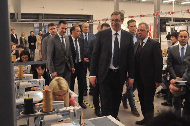 ГРАДОНАЧЕЛНИК КРАЉЕВА О ОПОЗИЦИЈИ: Они отпуштали, а Вучић запошљава