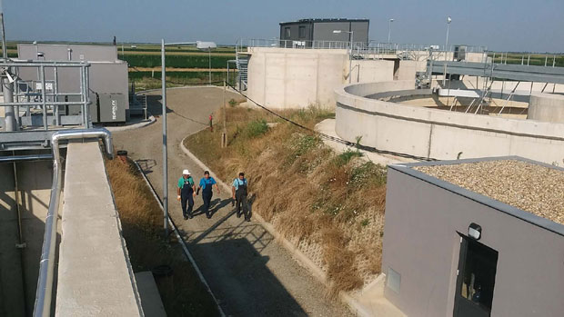 Врбас: На решетки Централног постројења лежала угинула алпска коза!