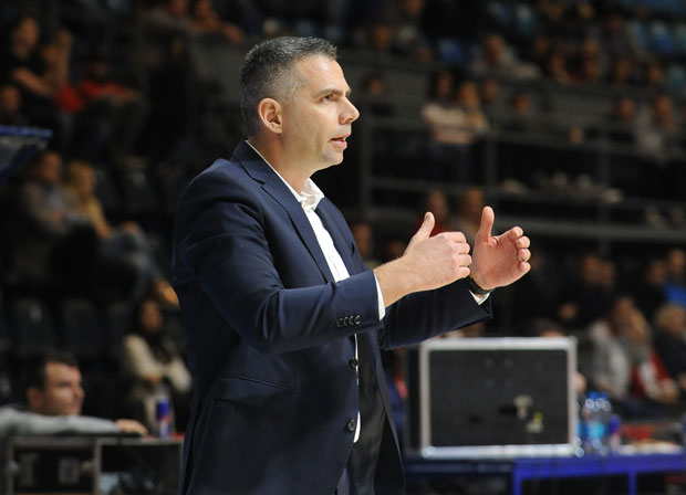 ЗАДАР ЖЕЛИ ДА ИЗНЕНАДИ ЦРНО-БЕЛЕ У БЕОГРАДУ: Поправити жељу, вољу и агресивност