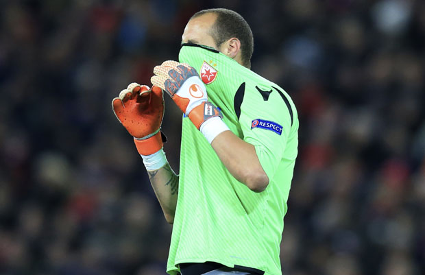 НЕМА ТРЕТМАН КАКАВ ЗАСЛУЖУЈЕ: Борјанова супруга узнемирила клуб