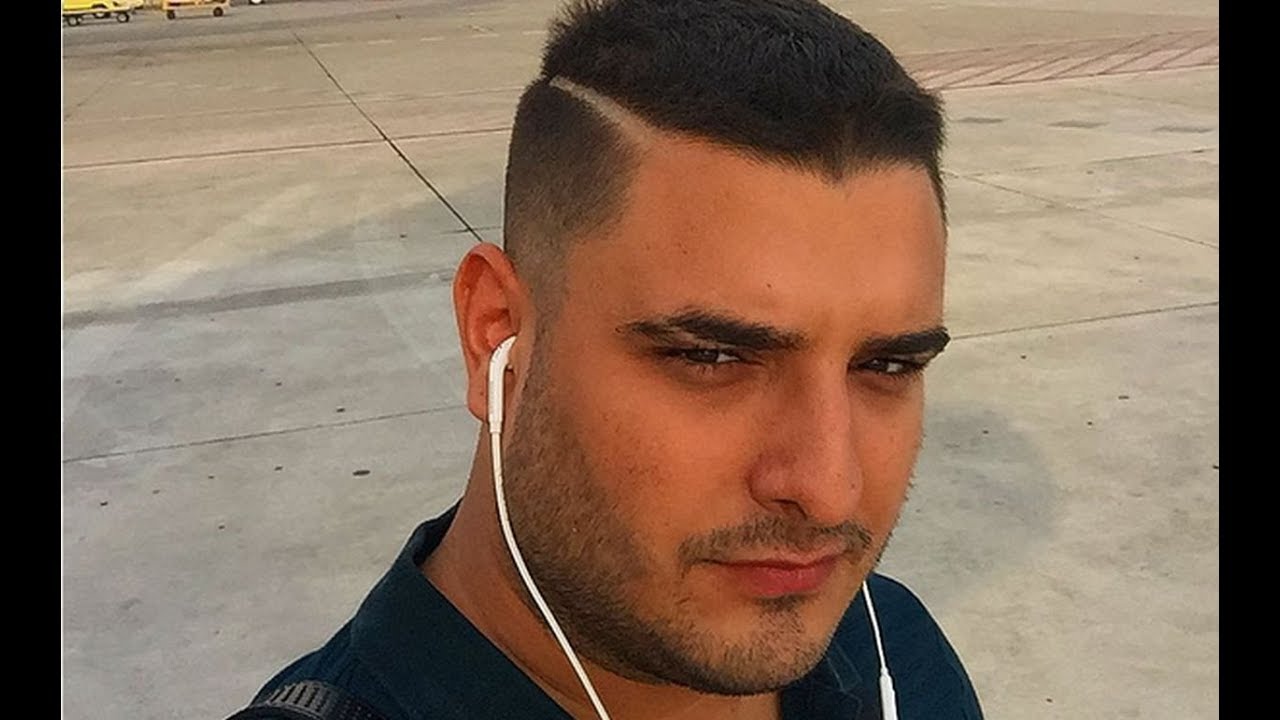 МЕШТАНИ БРЕСТАЧА ОТКРИВАЈУ: Породица певача се затворила у кућу, јуче одржан молебан