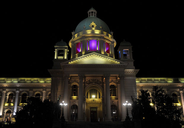 Розе светло у знак подршке