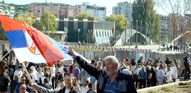 ДРЖАВА СПРЕМА ПОМОЋ: 4,5 милијарди за препород Срба на КиМ 