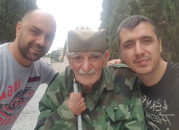 Марко Булат се фотографисао са чика Ђорђем