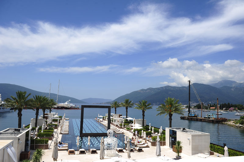 Туристи променили смер: Порто Монтенегро испред Будве
