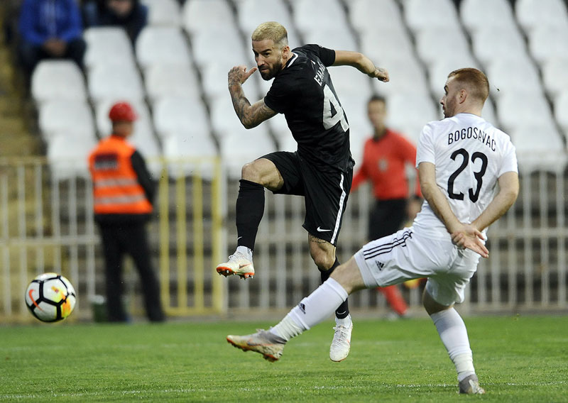 ЕНАКЕ ПОКРЕНУО, СТОЈКОВИЋ СПАСАО: Партизан водио па на крају једва сачувао бод против Чукаричког