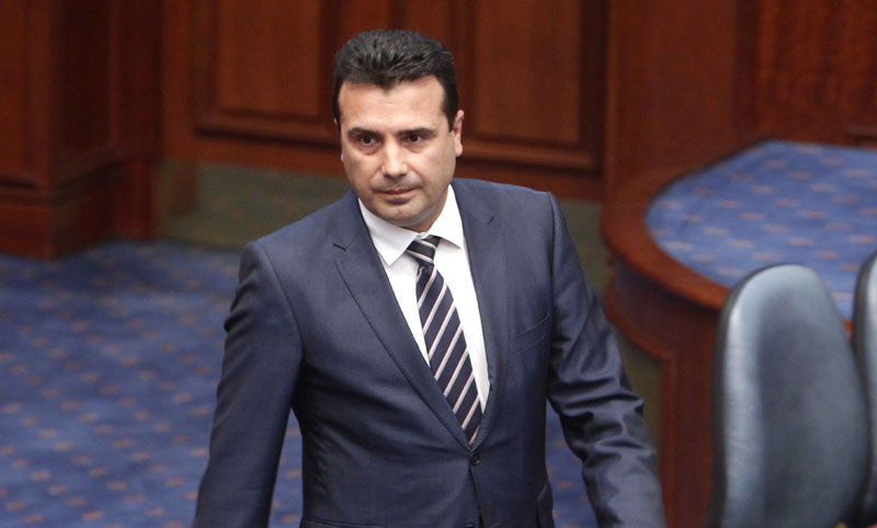 Касами: Заев да одговори на захтеве Албанаца у Македонији 