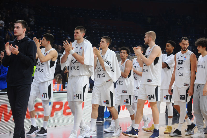 КРАЈ: Турк Телеком - Партизан 77:72