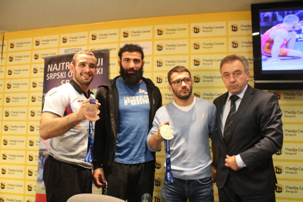 СРПСКИ РВАЧИ СУМИРАЛИ УТИСКЕ СА СП: Постали смо опет велесила