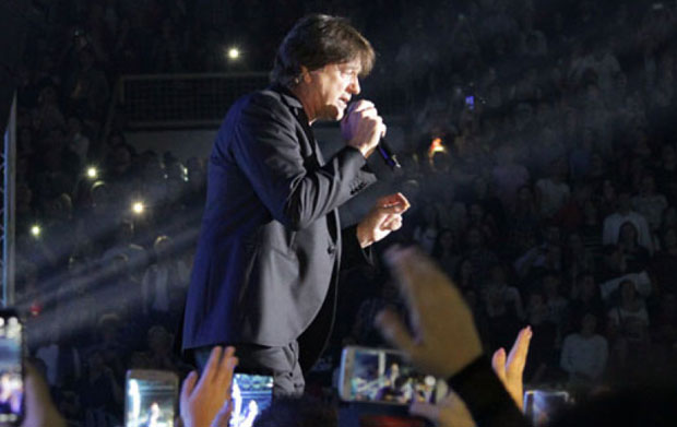 Чола Тузлу запалио