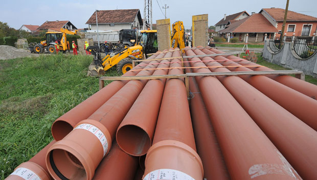 Замена цевовода у Обреновцу