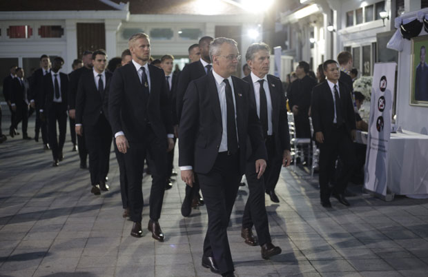 Фудбалери Лестера допутовали у Бангкок на сахрану председника клуба