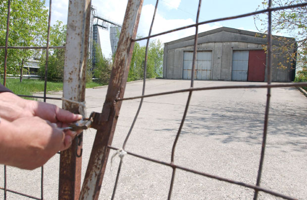 ЦГ: Катанац прети дужницима?