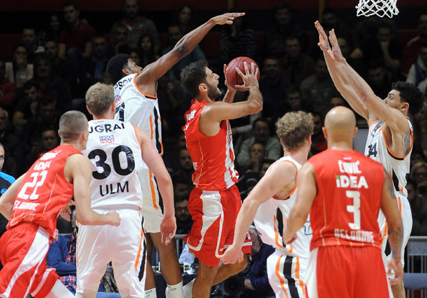 БЛЕДО ИЗДАЊЕ У НЕМАЧКОЈ: Звезда немоћна у Улму