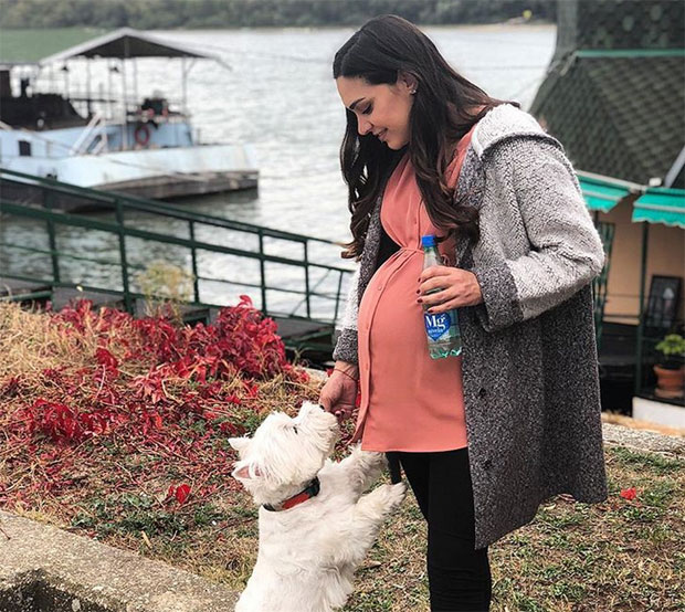 ПОРОДИЛА СЕ ИВАНА МАКСИМОВИЋ: На свет донела сина