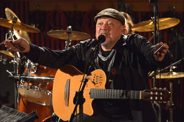 ЕМОТИВНИ РАЈ ИЗНАД ОБЛАКА: Галија концертом у Сава центру промовисла албум(ВИДЕО)
