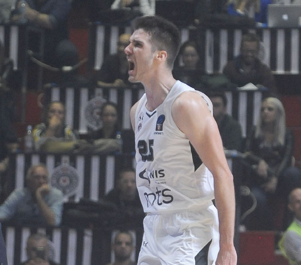 ЖЕЛИМО ПУНУ ДВОРАНУ: Партизан са Цибоном у дербију регионалне лиге